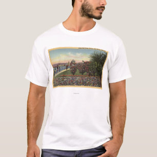 Blumen entlang Ostozean-Allee T-Shirt