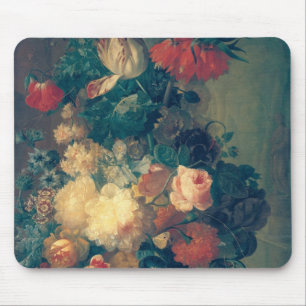 Blumen in einem Vase mit dem Nest eines Vogels Mousepad