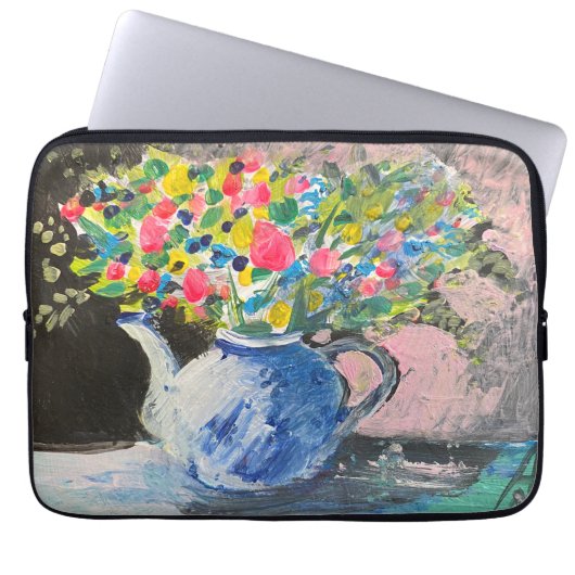 Blumen in einer Teekanne, Boho-Stil Laptopschutzhülle (Vorderseite)