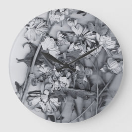 Blumen in Schwarz und Weiß Große Wanduhr