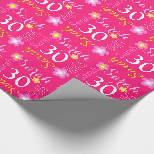 Blumen-individueller Name Sarah Geschenkpapier (Ecke)