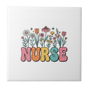 Blumen-Krankenschwester-Blasenbuchstabe Vintage-St Fliese