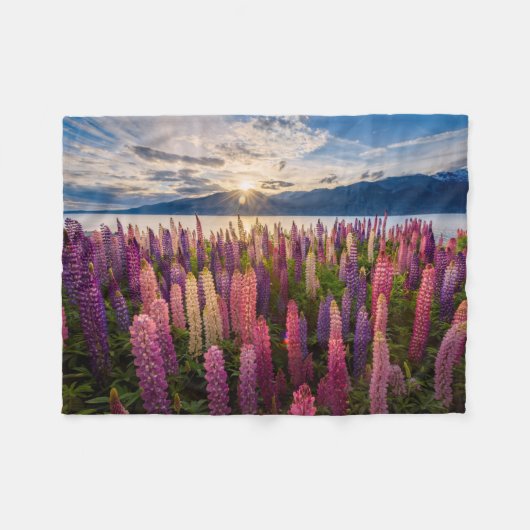 Blumen | Lupinen Neuseeland Fleecedecke (Vorderseite (Horizontal))