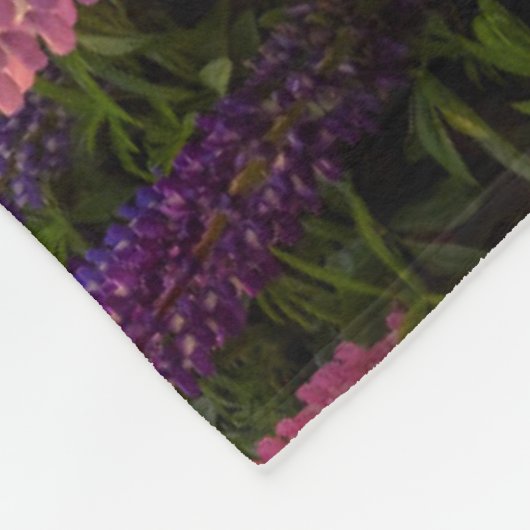 Blumen | Lupinen Neuseeland Fleecedecke (Ecke)