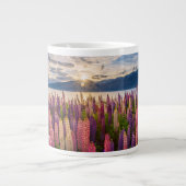 Blumen | Lupinen Neuseeland Jumbo-Tasse (Vorderseite)