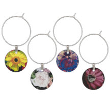 "Blumen-Power-" Weincharme