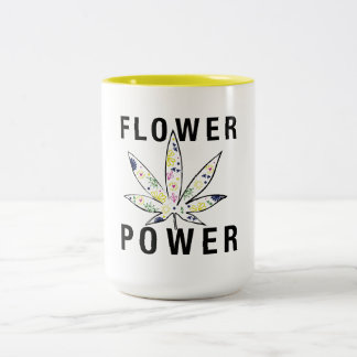 Blumen-Power Zweifarbige Tasse