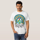 Blumen-Regenbogen Erde feiern unseren Planeten T-Shirt (Vorne ganz)