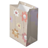 Blumen-Smiley-Geschenkpapier Mittlere Geschenktüte (Vorderseite Schrägansicht)