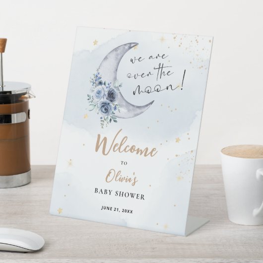 Blumen über der Mond Babydusche Empfang Sockelschild (In SItu)