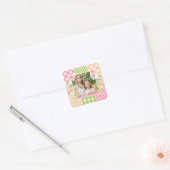 Blumen- und Karo-Fotorahmen Muttertag Quadratischer Aufkleber (Umschlag)