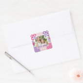 Blumen- und Karo-Fotorahmen Muttertag Quadratischer Aufkleber (Umschlag)
