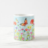Blumen und Schmetterlinge des Frühlinges wilde Kaffeetasse (Mittel)