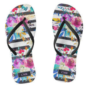 Blumen und Streifen   Trendy und helles Monogramm Badesandalen