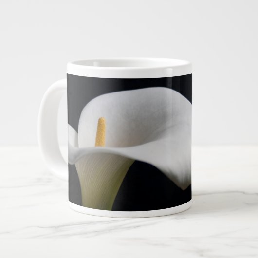 Blumen | White Calla Lily Jumbo-Tasse (Vorderseite Links)