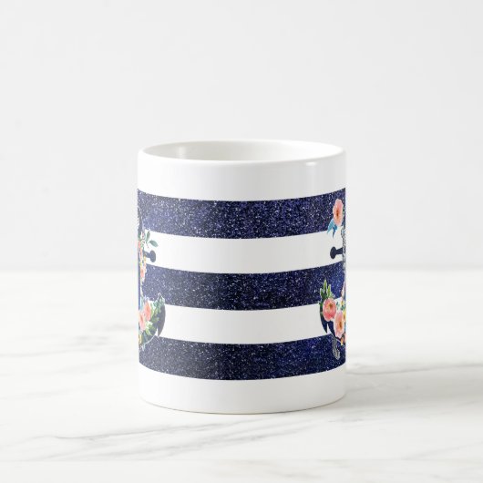 Blumenanker auf gestreiftem Hintergrund Kaffeetasse (Mittel)