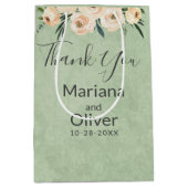 Blumenbeige Blush auf Grüne Hochzeit Mittlere Geschenktüte (Vorderseite)