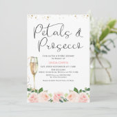 Blumenblätter und Prosecco-Brautparty Einladung (Stehend Vorderseite)