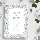 Blumenblau Save The Date<br><div class="desc">Blütenblau Save the Date. Treten Sie ein in den Garten botanischer Schönheit und entdecken Sie ein atemberaubendes rett-the-date-Einladungs-Design mit schönen handbemalten Aquarellblumen in einem hübschen Vintagen Rahmen. Die zarte, staubige Blau-, Creme- und Weißrosen und die saftig grüne Eukalyptus-Vegetation schaffen eine rustikale Eleganz, die sich perfekt für Ihre Veranstaltung eignet! Der...</div>