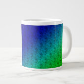 Blumenblauer grüner Regenbogen Gradient Diagonal B Jumbo-Tasse (Vorderseite Rechts)