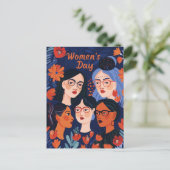 Blumenblauer Weltfrauentag Postkarte (Stehend Vorderseite)