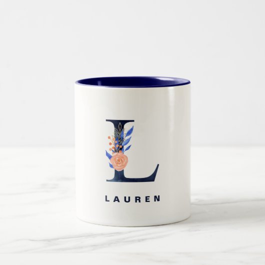 Blumenbrief L Navy Blue Monogram Zweifarbige Tasse (Mittel)