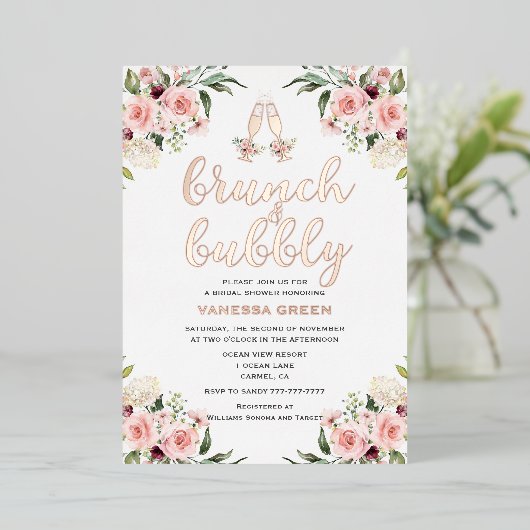 Blumenbrunch und Bubbly Brautparty Rose Gold Folieneinladung (Stehend vorne)