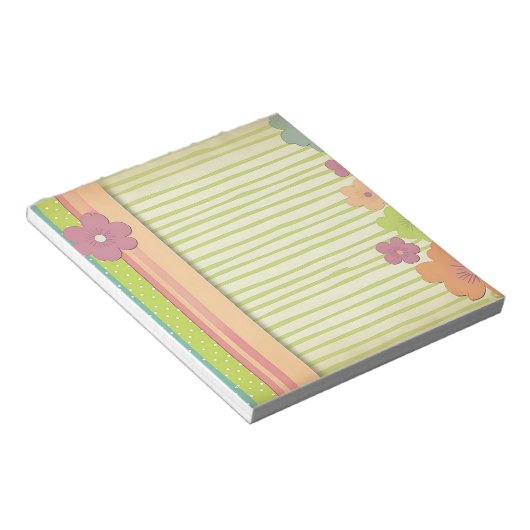 Blumenbündel in hellen Frühlingsfarben Notizblock (angewinkelt)