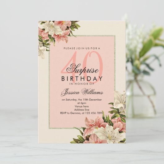 Blumendekoration Feminine Überraschung Geburtstag Einladung (Stehend Vorderseite)