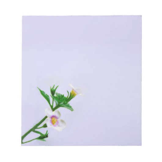 Blumendesign auf blau notizblock (Vorderseite)