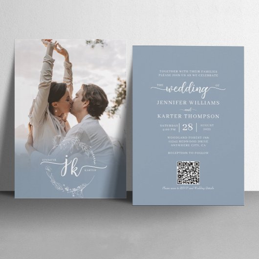 Blumendusty Blue Monogram Foto QR Code Wedding Einladung