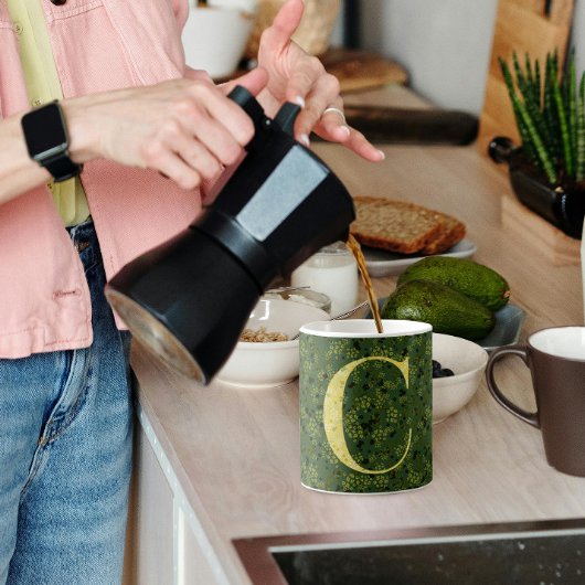 Blumenelegant Monogramm C grün mit einer Phrase Kaffeetasse
