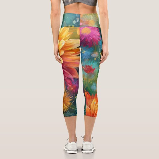 Blumenexplosion: Bursting-Farbmuster Capri Leggings (Rückseite)
