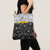Blumenfarbblockmuster Schwarz-weiß mit Namen Tasche (Von Nahem)
