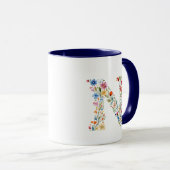 Blumenfarbbuchstabe N Monogramm Tasse (VorderseiteRechts)