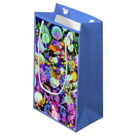 Blumenfarben Kleine Geschenktüte (Vorderseite Schrägansicht)