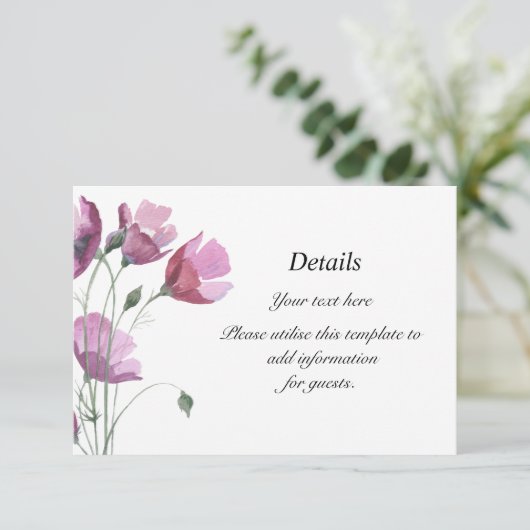 Blumenfarben lila Hochzeitsempfehlung Details RSVP Karte (Stehend Vorderseite)