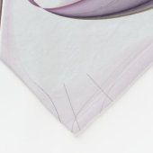 Blumenfarbenes Abstraktes Fraktal mit Rosa und Gol Fleecedecke (Ecke)