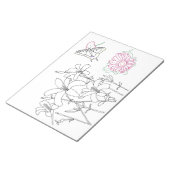 Blumenfarbseiten auf Notepad Notizblock (angewinkelt)