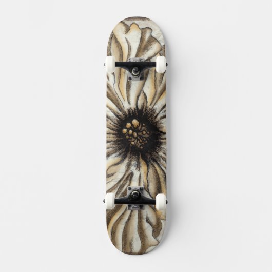 Blumenfresco auf Tan Hintergrund Skateboard (Vorderseite)