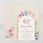 Blumengarten Arch Whimsical Beige 67. Geburtstag Einladung (Vorne/Hinten)