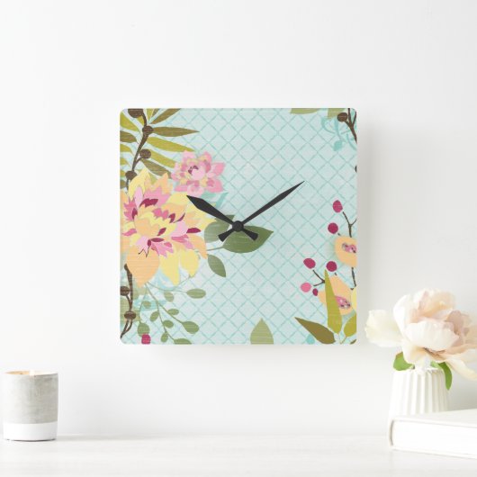 Blumengarten, blauer Hintergrund Quadratische Wanduhr (Zuhause)