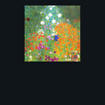 Blumengarten | Gustav Klimt Leinwanddruck<br><div class="desc">Der Blumengarten (1905-1907) des österreichischen Künstlers Gustav Klimt ist ein lebendiges Meisterwerk der frühen 20. Jahrhundertkunst. Diese üppige, impressionistische Szene birgt farbenprächtige Blüten in einem faszinierenden Naturschauspiel, das Klimts dekorativen Stil und Liebe für Blumenmotive widerspiegelt. Die reiche Textur und die aufwändigen Details machen das Gemälde zu einer zeitlosen Wahl für...</div>
