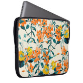 Blumengarten. Kleine Niedliche Florale und Zweigst Laptopschutzhülle (Vorne Rechts)