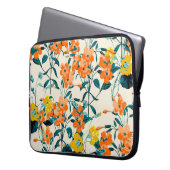Blumengarten. Kleine Niedliche Florale und Zweigst Laptopschutzhülle (Vorderseite Links)