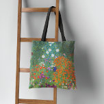 Blumengarten Landschaft Gustav Klimt Tasche<br><div class="desc">Eine Tasche mit dem schönen Kunstgemälde von Gustav Klimt (1862-1918) mit dem Titel "Blumengarten" oder "Bauerngarten" (1907). Ein Hütte-Garten mit farbenfroher Darstellung von Petunien,  Stieren und anderen Blume im Garten aus der Jugendstil-Zeit.</div>