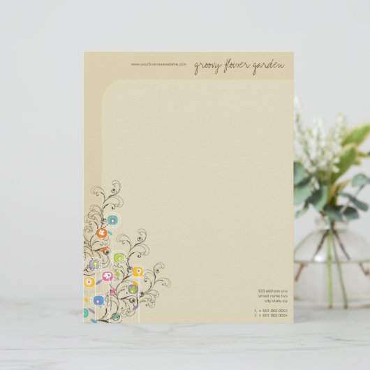 Blumengarten mit weißer Blume Briefbogen (Stehend Vorderseite)
