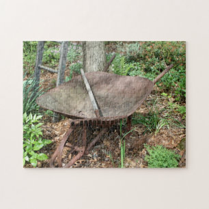 Blumengarten Rostige Vintage-Schubkarre Alte Harke Puzzle