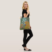 Blumengarten von Gustav Klimt Tasche (Am Model)