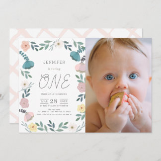 Blumengarten Weiße GIrl Foto 1. Geburtstag Einladung
